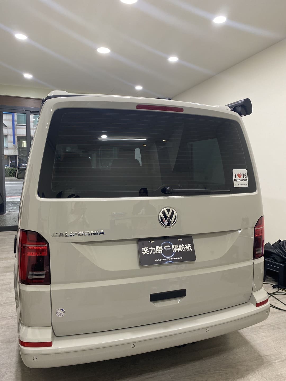 volkswagen-t6貼膜