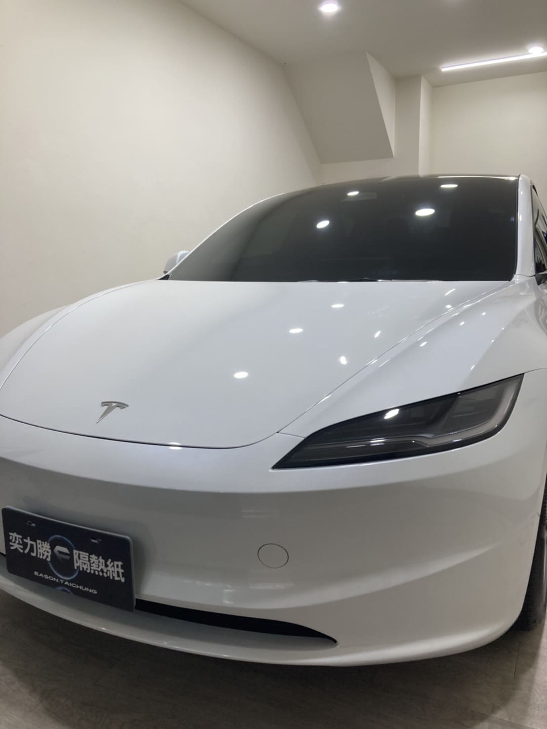 Tesla model3貼膜