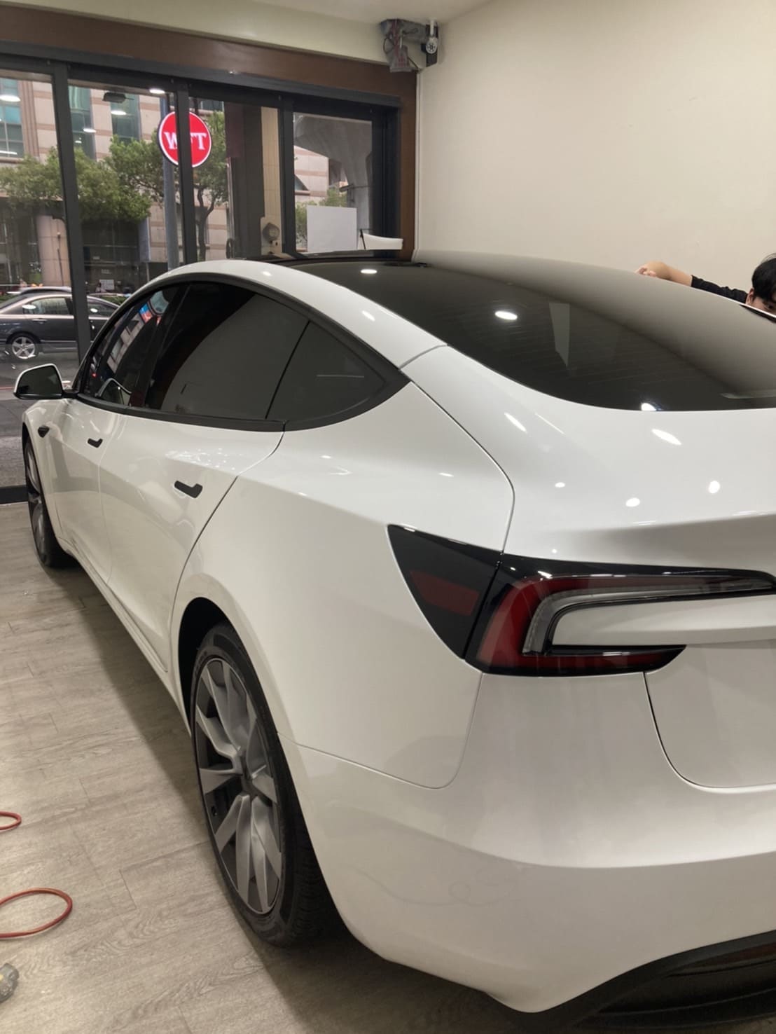 Tesla model3貼膜