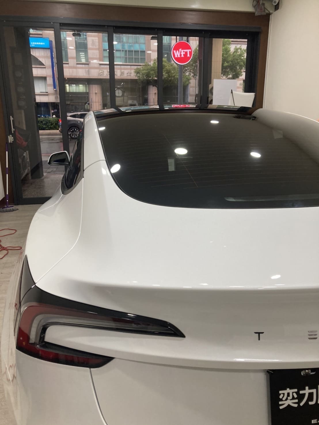 Tesla model3貼膜