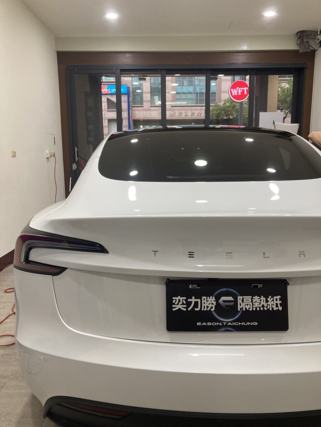 Tesla model3貼膜